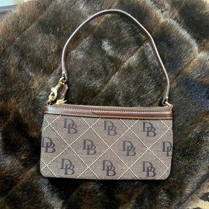 Dooney and Bourke Large Slim Wristlet